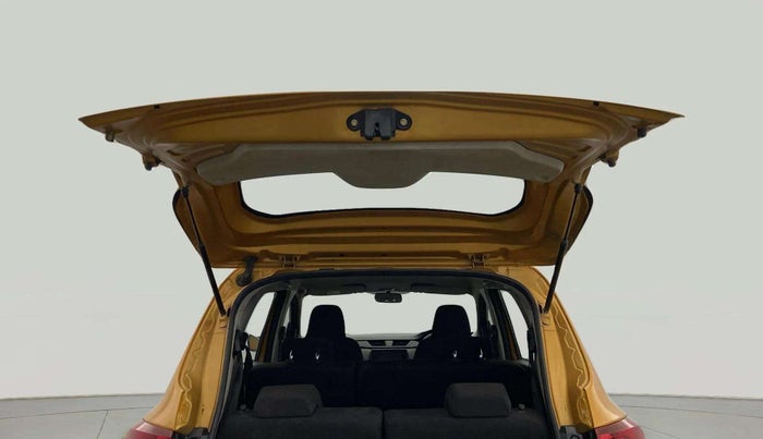 2020 Renault TRIBER RXL MT, Petrol, Manual, 54,355 km, Boot Door Open