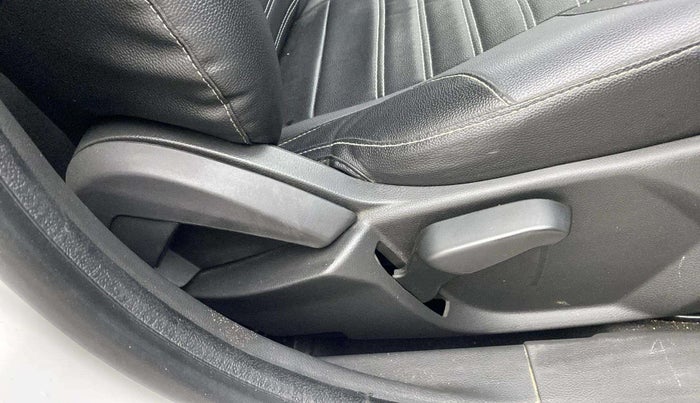 2018 Ford FREESTYLE TITANIUM 1.2 PETROL, Petrol, Manual, 55,660 km, Driver Side Adjustment Panel