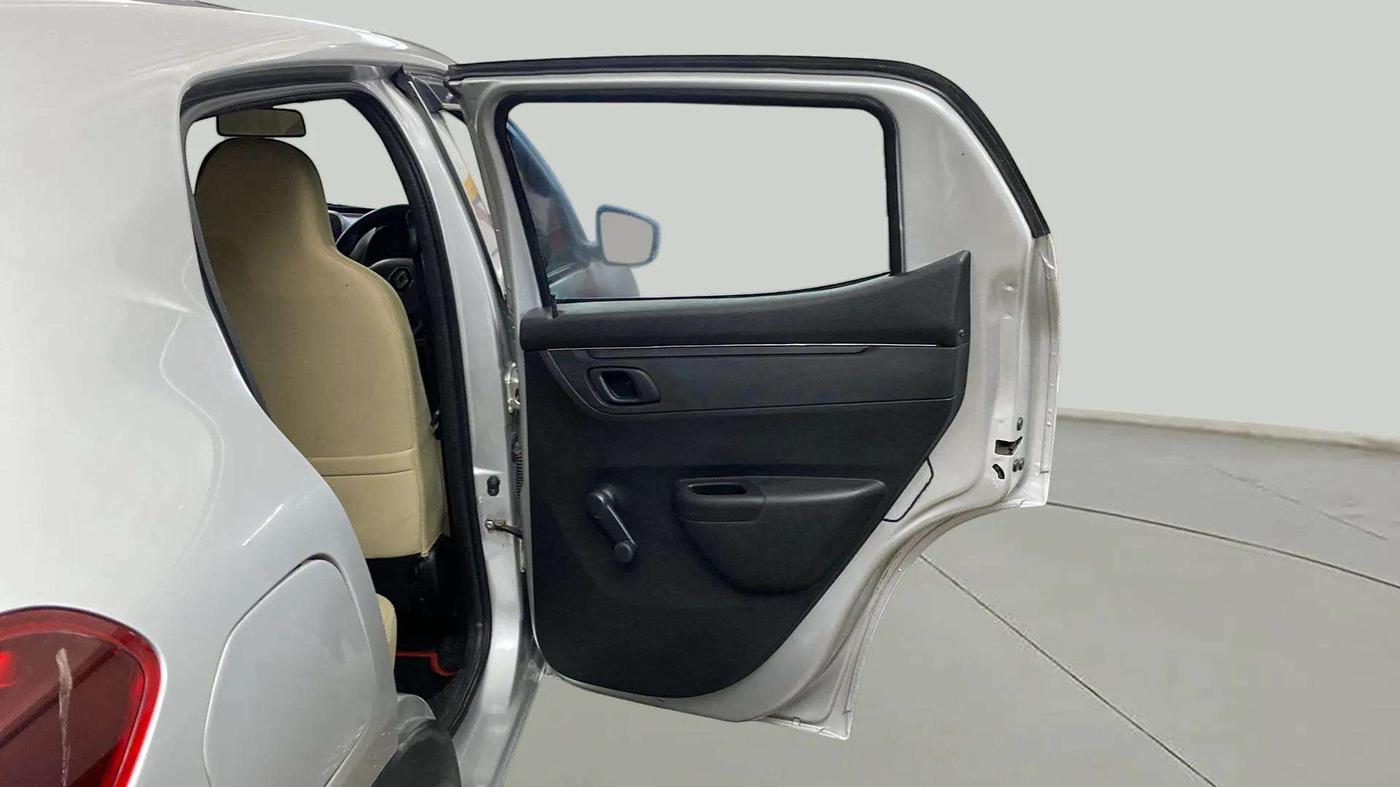 2023 Renault Kwid RXL 1.0 (O), Petrol, Manual, 27,957 km, RHS Rear Door