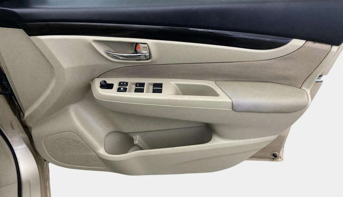2015 Maruti Ciaz VXI+, Petrol, Manual, 27,386 km, Driver Side Door Panels Control