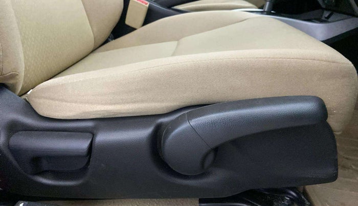 2019 Honda City 1.5L I-VTE V CVT, Petrol, Automatic, 68,997 km, Driver Side Adjustment Panel