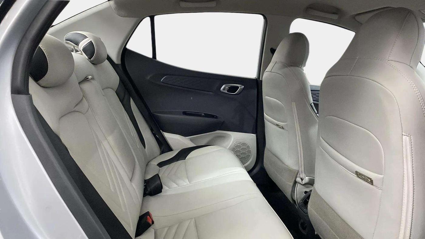 2020 Hyundai AURA SX PLUS 1.2 AMT, Petrol, Automatic, 12,788 km, Right Side Rear Door Cabin