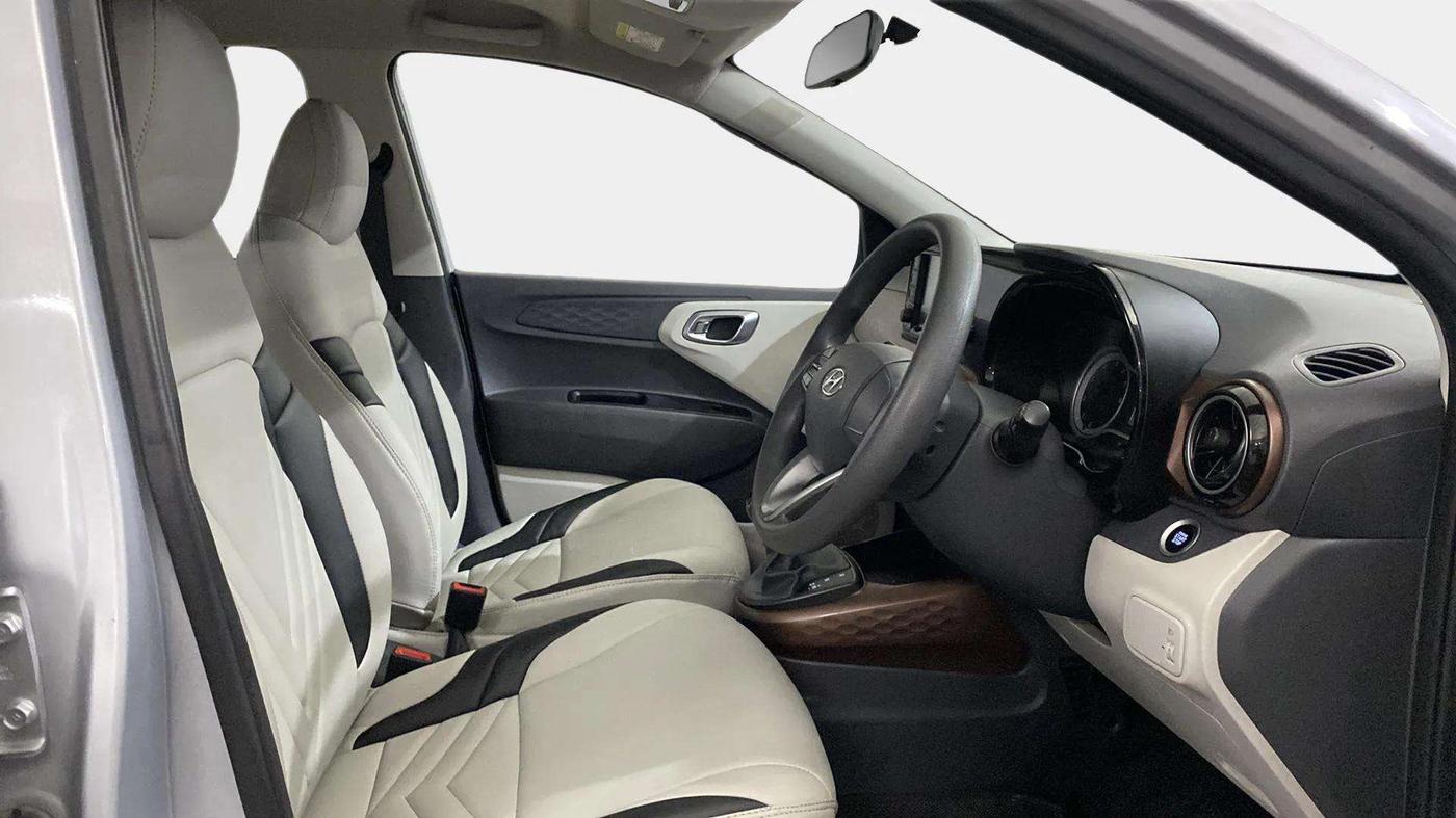 2020 Hyundai AURA SX PLUS 1.2 AMT, Petrol, Automatic, 12,788 km, Right Side Front Door Cabin