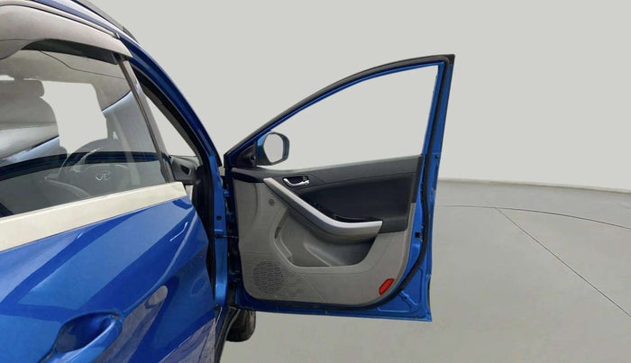 2019 Tata NEXON XZA PLUS PETROL, Petrol, Automatic, 82,491 km, RHS Front Door
