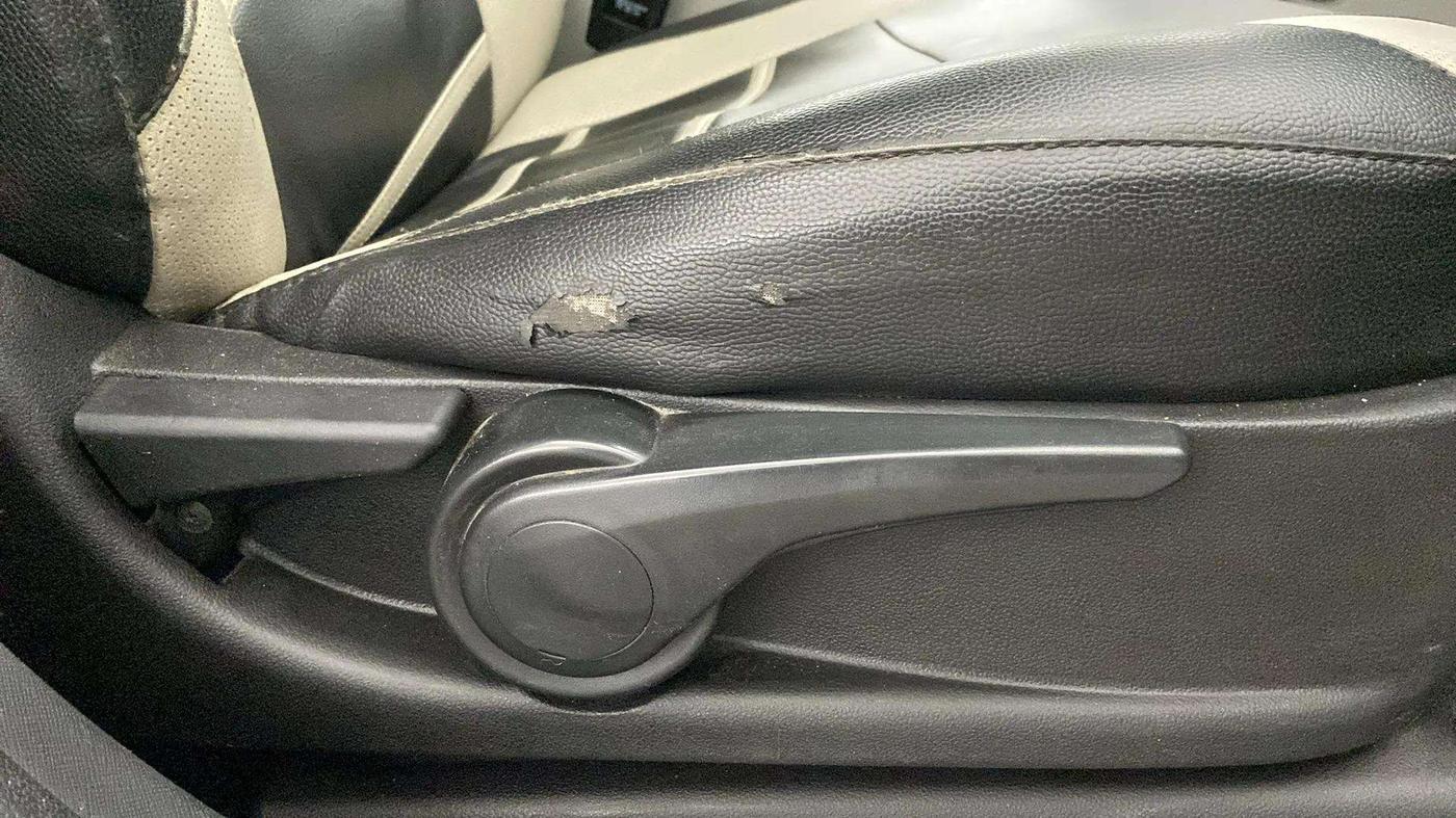 2019 Tata NEXON XZA PLUS PETROL, Petrol, Automatic, 82,491 km, Driver Side Adjustment Panel