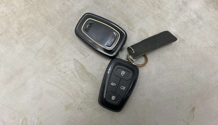 2019 Tata NEXON XZA PLUS PETROL, Petrol, Automatic, 82,491 km, Key Close Up