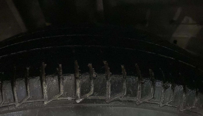 2018 Tata Tiago XE PETROL, Petrol, Manual, 56,688 km, Right Rear Tyre Tread
