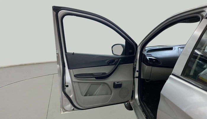 2018 Tata Tiago XE PETROL, Petrol, Manual, 56,688 km, LHS Front Door