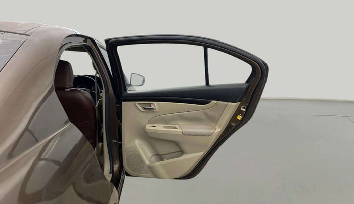 2014 Maruti Ciaz ZXI, Petrol, Manual, 72,019 km, RHS Rear Door