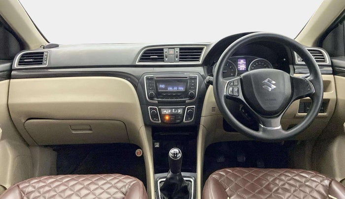 2014 Maruti Ciaz ZXI, Petrol, Manual, 72,019 km, Dashboard