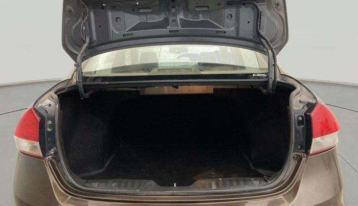 2014 Maruti Ciaz ZXI, Petrol, Manual, 72,019 km, Boot Open Zoomed View