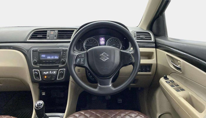 2014 Maruti Ciaz ZXI, Petrol, Manual, 72,019 km, Steering Wheel Close Up