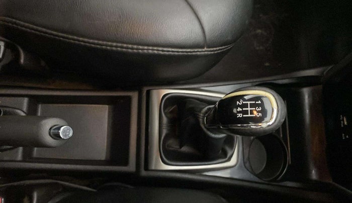 2016 Tata Zest XM PETROL, Petrol, Manual, 27,813 km, Gear Lever