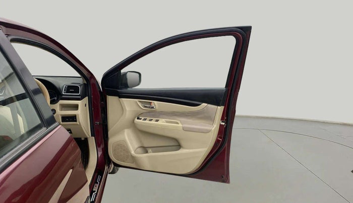 2014 Maruti Ciaz ZXI AT, Petrol, Automatic, 42,963 km, RHS Front Door