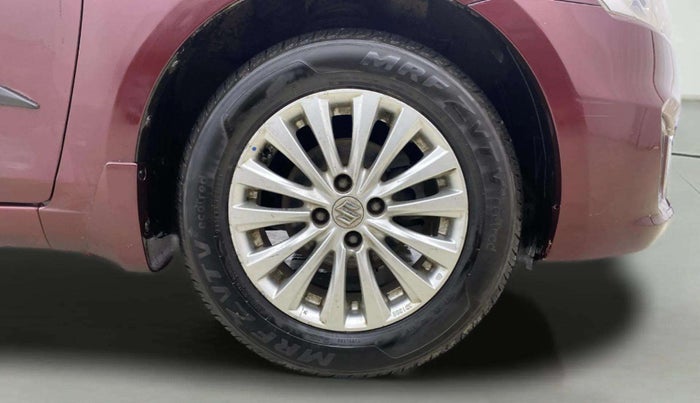 2014 Maruti Ciaz ZXI AT, Petrol, Automatic, 42,963 km, Right Front Wheel