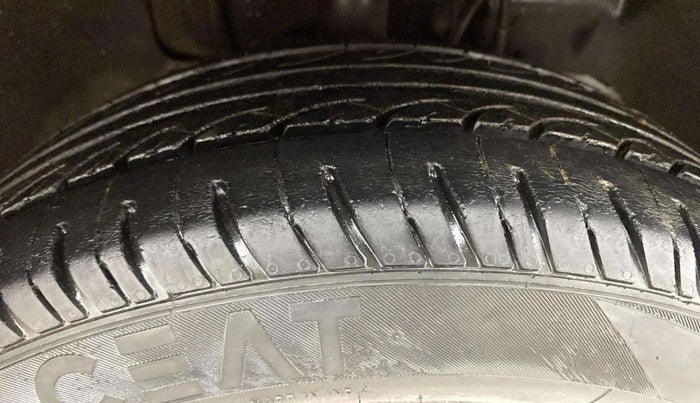 2018 Tata Tiago XZ PETROL, Petrol, Manual, 62,938 km, Right Front Tyre Tread