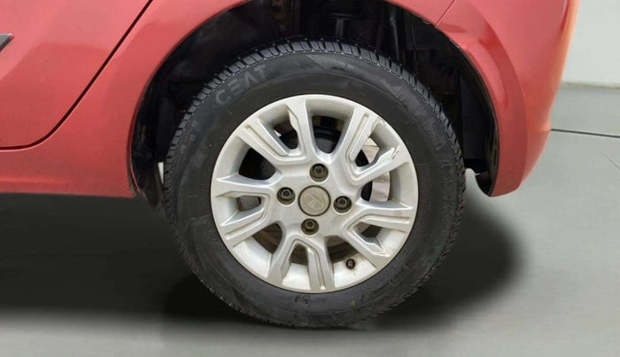 2018 Tata Tiago XZ PETROL, Petrol, Manual, 62,938 km, Left Rear Wheel