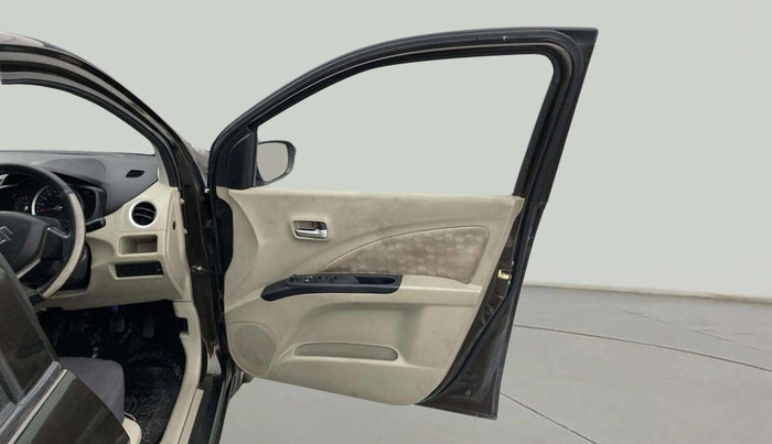 2015 Maruti Celerio ZXI, Petrol, Manual, 1,45,209 km, RHS Front Door