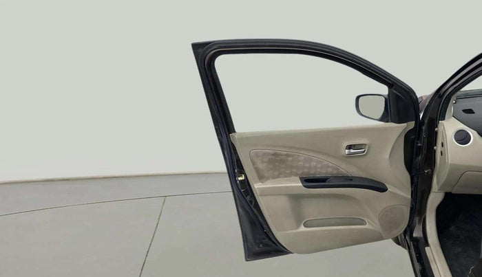 2015 Maruti Celerio ZXI, Petrol, Manual, 1,45,209 km, LHS Front Door