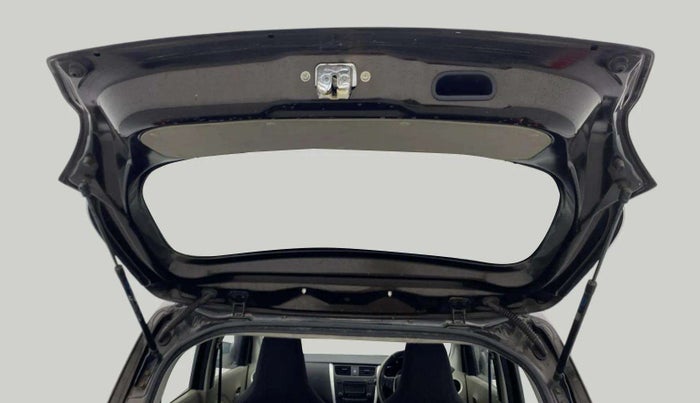2015 Maruti Celerio ZXI, Petrol, Manual, 1,45,209 km, Boot Door Open