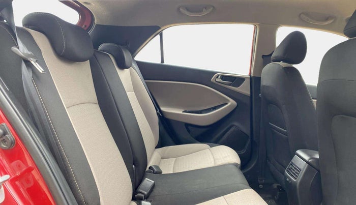 2014 Hyundai Elite i20 ASTA 1.4 CRDI, Diesel, Manual, 82,743 km, Right Side Rear Door Cabin
