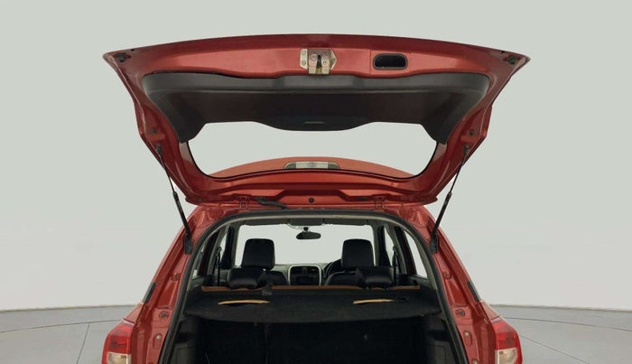 2018 Maruti Vitara Brezza VDI, Diesel, Manual, 91,749 km, Boot Door Open