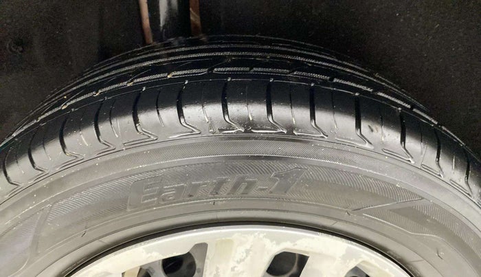 2018 Maruti Vitara Brezza VDI, Diesel, Manual, 91,749 km, Right Rear Tyre Tread