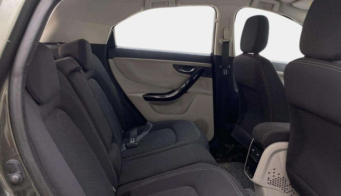 2020 Tata NEXON XZA PLUS SUNROOF DUAL TONE PETROL, Petrol, Automatic, 85,025 km, Right Side Rear Door Cabin