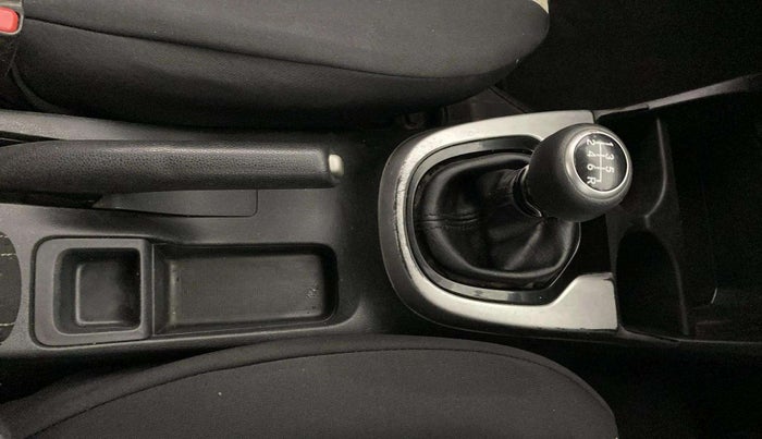 2018 Honda WR-V 1.5L I-DTEC VX MT, Diesel, Manual, 1,29,963 km, Gear Lever