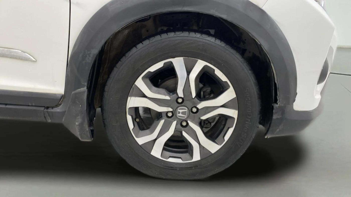 2018 Honda WR-V 1.5L I-DTEC VX MT, Diesel, Manual, 1,29,536 km, Right Front Wheel