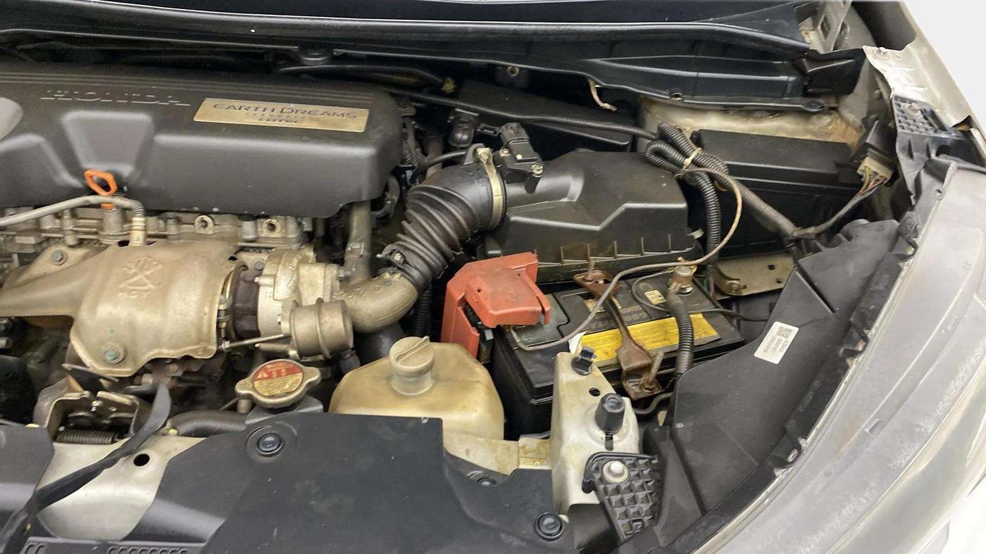 2018 Honda WR-V 1.5L I-DTEC VX MT, Diesel, Manual, 1,29,536 km, Engine View - Left