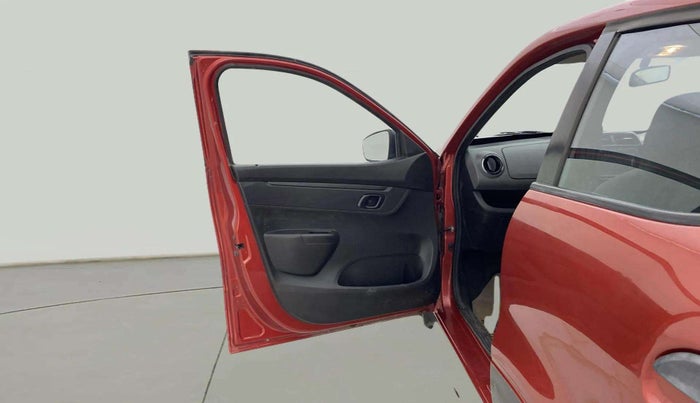 2018 Renault Kwid RXT 0.8, Petrol, Manual, 18,713 km, LHS Front Door