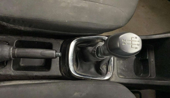 2018 Renault Kwid RXT 0.8, Petrol, Manual, 18,713 km, Gear Lever