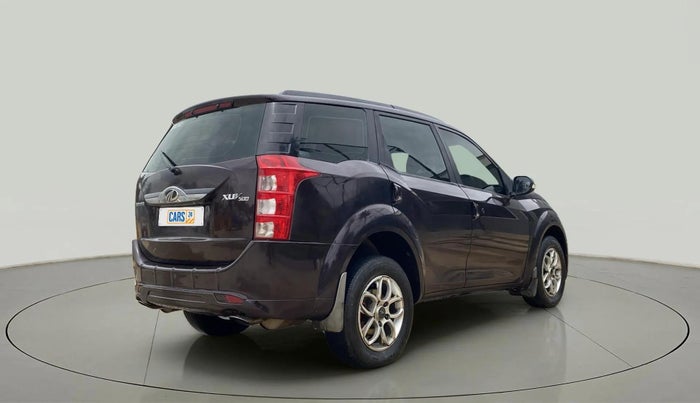 2016 Mahindra XUV500 W4, Diesel, Manual, 1,01,301 km, Right Back Diagonal