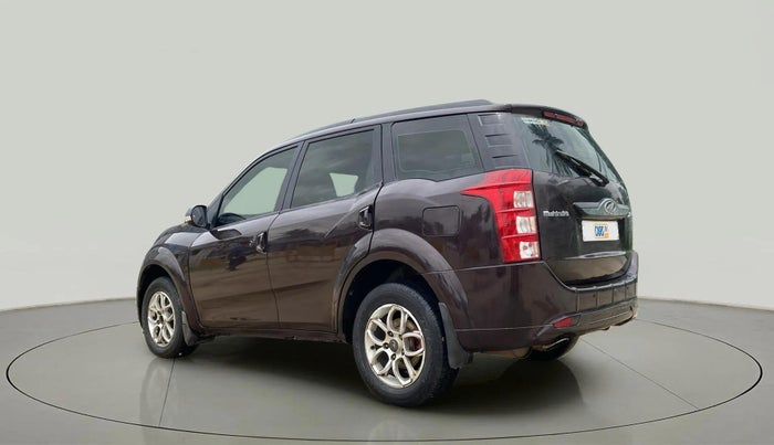 2016 Mahindra XUV500 W4, Diesel, Manual, 1,01,301 km, Left Back Diagonal