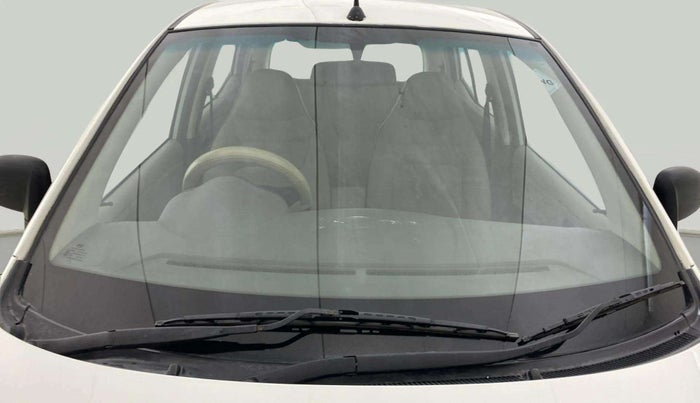 2014 Hyundai i10 MAGNA 1.1, CNG, Manual, 1,10,894 km, Front Windshield