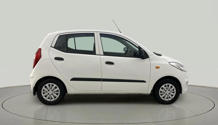 2014 Hyundai i10 MAGNA 1.1, CNG, Manual, 1,10,894 km, Right Side View