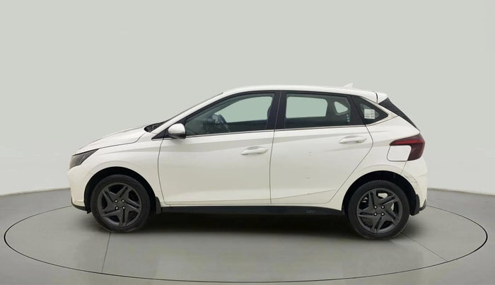2023 Hyundai NEW I20 Sportz 1.2 IVT, Petrol, Automatic, 11,212 km, Left Side