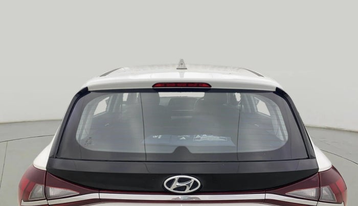 2023 Hyundai NEW I20 Sportz 1.2 IVT, Petrol, Automatic, 11,212 km, Rear Windshield