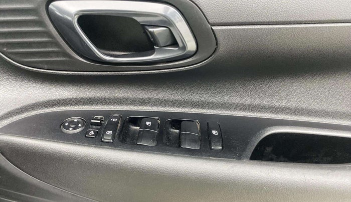 2023 Hyundai NEW I20 Sportz 1.2 IVT, Petrol, Automatic, 11,212 km, Driver Side Door Panels Control
