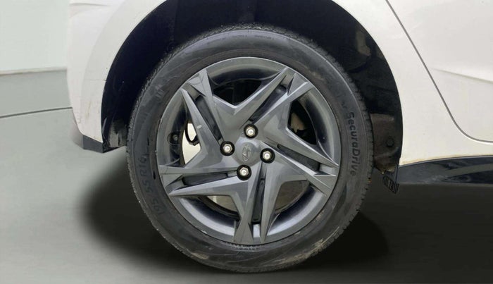 2023 Hyundai NEW I20 Sportz 1.2 IVT, Petrol, Automatic, 11,212 km, Right Rear Wheel