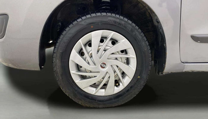 2017 Maruti Wagon R 1.0 LXI, Petrol, Manual, 56,720 km, Left Front Wheel