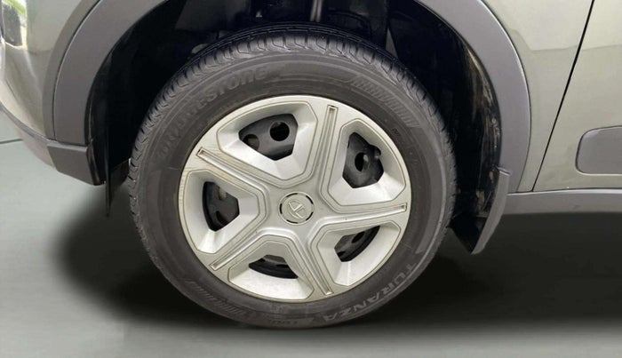 2022 Tata NEXON XM PETROL, Petrol, Manual, 11,875 km, Left Front Wheel