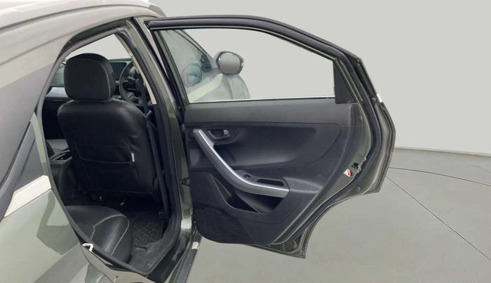 2022 Tata NEXON XM PETROL, Petrol, Manual, 11,875 km, RHS Rear Door