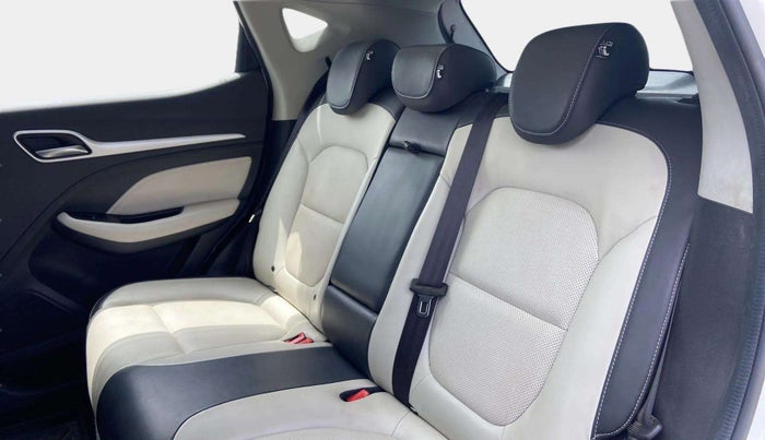 2022 MG ASTOR SHARP EX 1.5 MT, Petrol, Manual, 31,955 km, Right Side Rear Door Cabin
