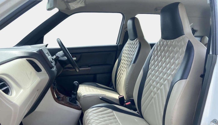 2019 Maruti New Wagon-R VXI 1.0, CNG, Manual, 40,206 km, Right Side Front Door Cabin