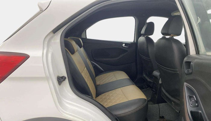 2019 Ford FREESTYLE TITANIUM PLUS 1.5 DIESEL, Diesel, Manual, 72,556 km, Right Side Rear Door Cabin
