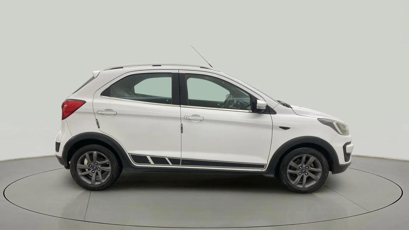 2019 Ford FREESTYLE TITANIUM PLUS 1.5 DIESEL, Diesel, Manual, 72,556 km, Right Side View