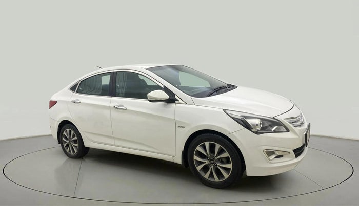 2015 Hyundai Verna FLUIDIC 4S 1.6 VTVT S(O), Petrol, Manual, 90,886 km, Right Front Diagonal