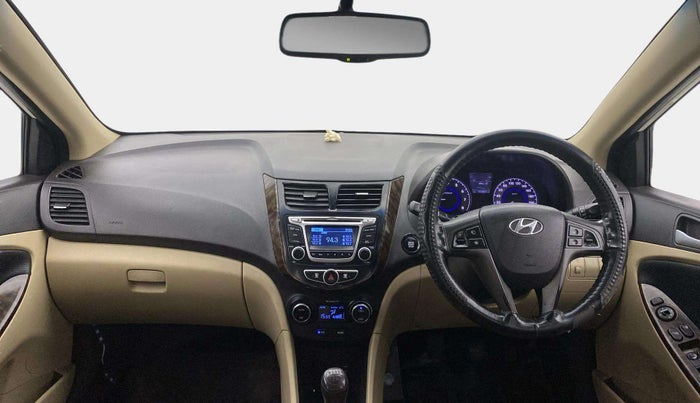 2015 Hyundai Verna FLUIDIC 4S 1.6 VTVT S(O), Petrol, Manual, 90,886 km, Dashboard